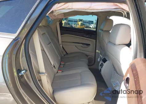 2014 Cadillac Srx Luxury Collection z USA, uszkodzony, nr VIN 3GYFNBE34ES666413